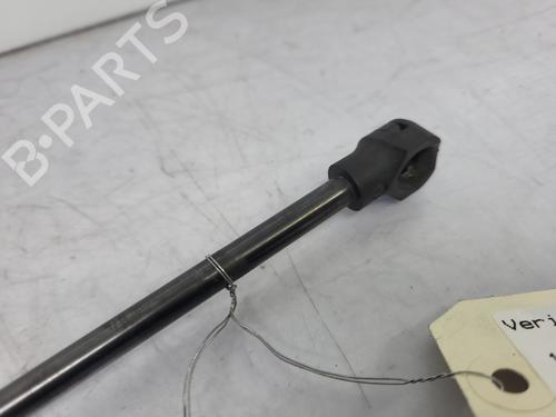 Tailgate lift support RENAULT CLIO IV (BH_) 1.2 16V | BP32332191C138