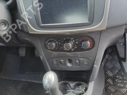 Venstre solskærm DACIA SANDERO II TCe 90 (B8M1, B8MA, B8AC) | BP27352381I1 