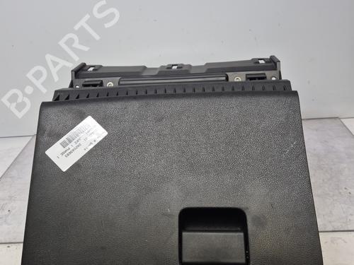 Handskerum NISSAN JUKE (F15) 1.5 dCi (110 hp) 32456976