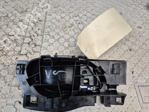 Front left interior door handle PEUGEOT 208 I (CA_, CC_)  | BP25930311I13 