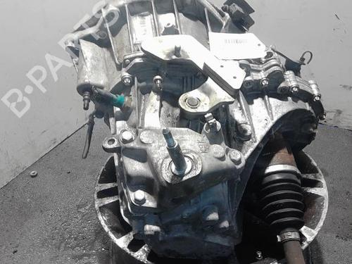 Gearbox DACIA DUSTER SUV Van  | BP22560901M3 