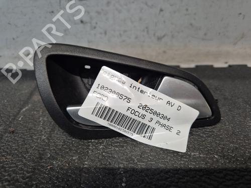 Used Front right interior door handle FORD FOCUS III Saloon [2010-2020]  24302526