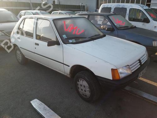 Left mirror PEUGEOT 205 II (20A/C)  | BP13864631C26 
