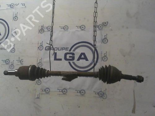 Used Left front driveshaft PEUGEOT 1007 (KM_) 1.4 HDi (68 hp) 13870497
