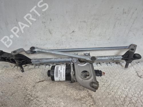 Used Front wiper motor BMW 1 (F21) 118 d (143 hp) 25981163