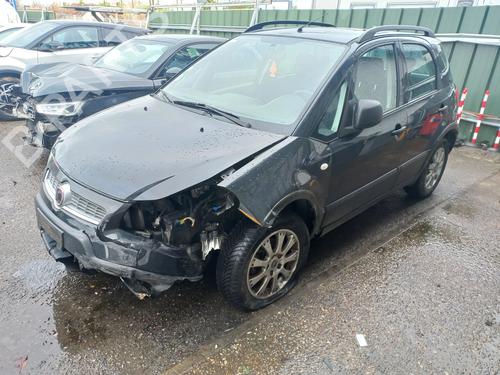 Brugte FIAT SEDICI (189_) 1.6 16V 4771612