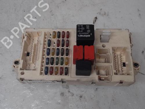 Used Fuse box FIAT PUNTO (188_) 1.4 (95 hp) 16100352