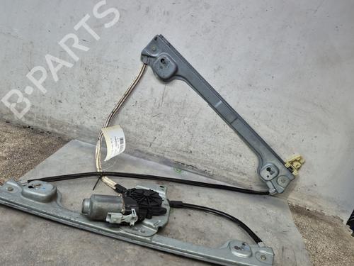 Alzavetro anteriore destra PEUGEOT 1007 (KM_) 1.4 HDi (68 hp) 30139837