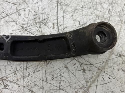Used Front windshield wiper arm Front windshield wiper arm 38627075 38627075