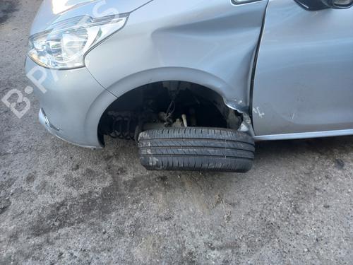 Left taillight PEUGEOT 208 I (CA_, CC_) 1.6 HDi | BP28526152C34 