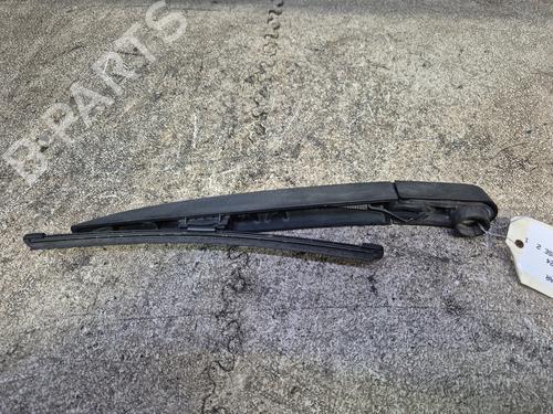 rear-windshield-wiper-arm-renault-clio-iv-bh_-2012-2013-2014-2015-2016-2017-2018-2019-2020-2021-31054759 main image