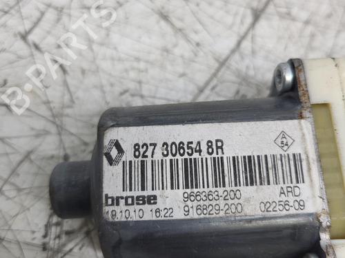 Rudehejsemekanisme Højre bagtil Rudehejsemekanisme Højre bagtil RENAULT MEGANE III Hatchback (BZ0/1_, B3_) 1.5 dCi (BZ0C) (90 hp) 37500763 37500763