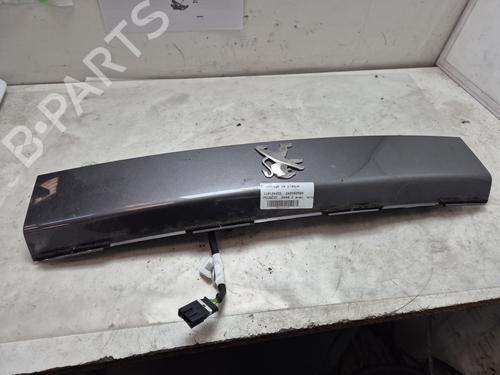 Used Licence plate light Licence plate light PEUGEOT 2008 II (UD_, US_, UY_, UJ_, UR_, UC_) 1.2 PureTech 100 (USHNK) (101 hp) 31151426 31151426