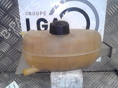 Used Expansion tank RENAULT TRAFIC II Van (FL) [2001-2025]  13858126