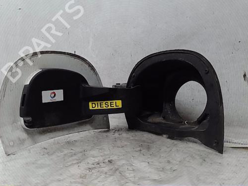 Używane Klapa wlewu paliwa CITROËN C4 CACTUS 1.6 BlueHDi 100 (99 hp) 16869921