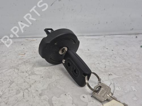 Tankdæksel Tankdæksel PEUGEOT 3008 I MPV (0U_) [2009-2017] 33947017 33947017