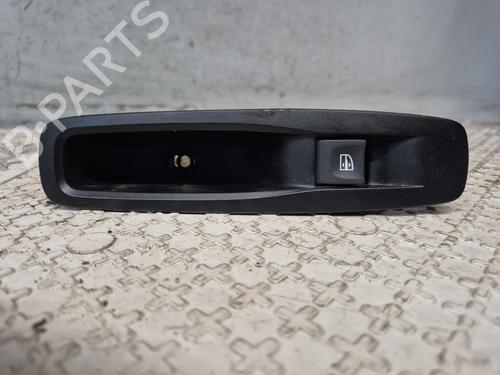 Used Left rear window switch Left rear window switch RENAULT MEGANE IV Hatchback (B9A/M/N_) [2015-2026] 26197409 26197409