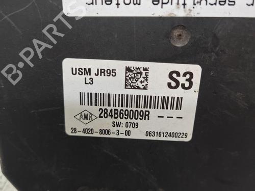 Used Fuse box Fuse box 37150233 37150233