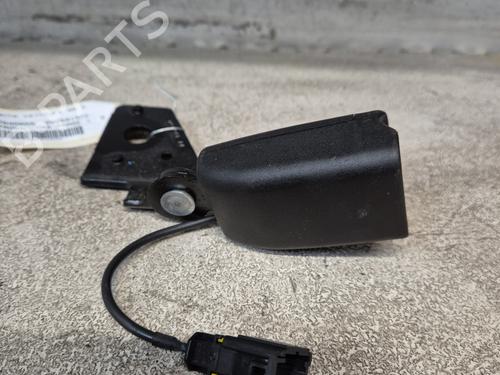 Used Seat buckle CITROËN DS4 (NX_) 2.0 HDi / BlueHDi 135 (136 hp) 27580616