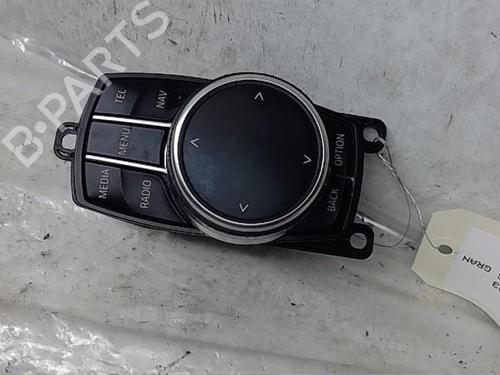 Used Switch BMW 2 Active Tourer (F45) [2013-2021]  16849547
