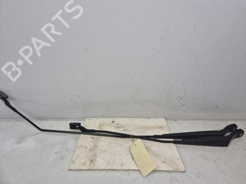 front-windshield-wiper-arm-renault-zoe-bfm_-2012-33443974 main image