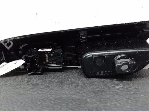 Right front window switch NISSAN JUKE (F15) 1.5 dCi | BP24015656I26 