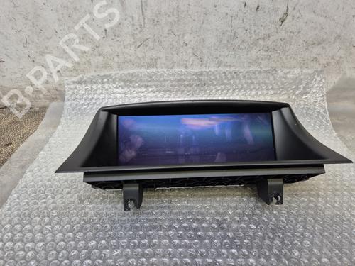 Used Display monitor BMW 1 (E87) 118 d (143 hp) 30630109