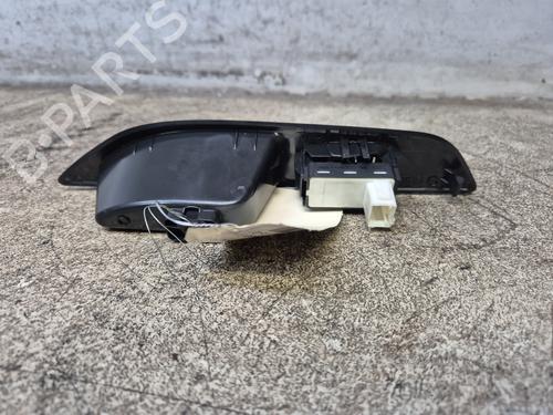 Højre fortil elrude kontakt PEUGEOT 208 II (UB_, UP_, UW_, UJ_) 1.2 PureTech 75 | BP29985388I26