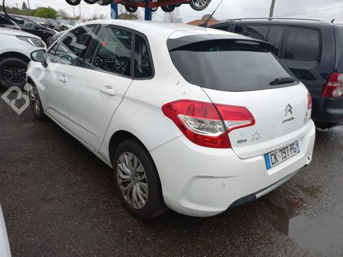 Right taillight CITROËN C4 II (NC_) 1.6 HDi 110 | BP30924420C35