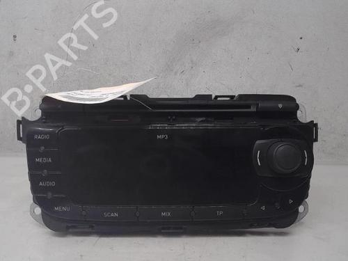 Used Radio SEAT IBIZA IV (6J5, 6P1) 1.6 TDI (90 hp) 16051388