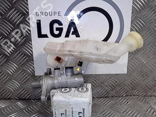 Brake master cylinder PEUGEOT 208 I (CA_, CC_) 1.2 VTI 82 | BP14522186M77