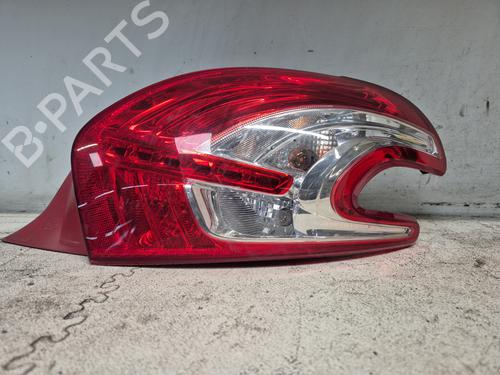 Used Right taillight PEUGEOT 208 I (CA_, CC_) 1.4 VTi (95 hp) 25250662