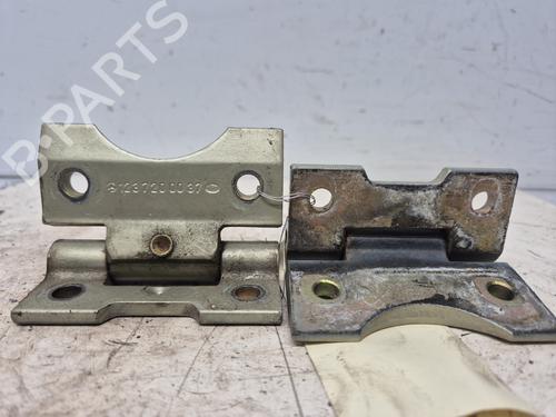 Used Hinge/Door check strap Hinge/Door check strap MERCEDES-BENZ 123 Coupe (C123) 230 CE (123.243) (136 hp) 33210390 33210390