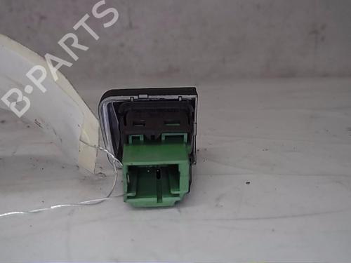 Used Switch PEUGEOT 2008 I (CU_) 1.6 BlueHDi 100 (100 hp) 14523747