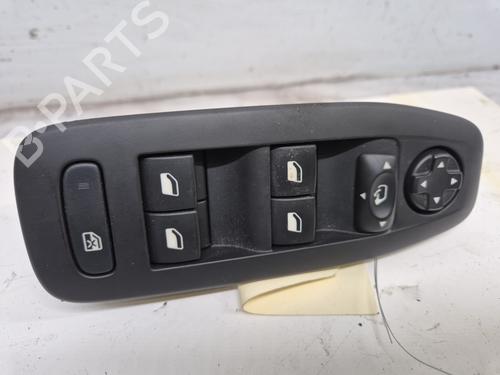 Used Left front window switch Left front window switch PEUGEOT 208 I (CA_, CC_) 1.2 VTI 82 (82 hp) 33277980 33277980