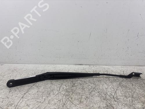 Used Front windshield wiper arm Front windshield wiper arm 38676209 38676209