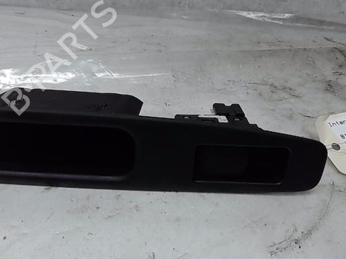 Used Right rear window switch NISSAN QASHQAI / QASHQAI +2 I (J10, NJ10, JJ10E) 2.0 dCi (150 hp) 16755215