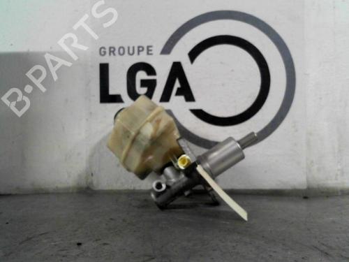 Used Brake master cylinder BMW X3 (E83) 3.0 d (204 hp) 14520520