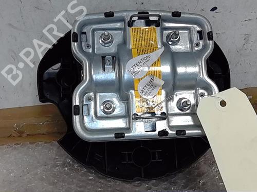 Driver airbag RENAULT CLIO III (BR0/1, CR0/1)  | BP19479093C9 