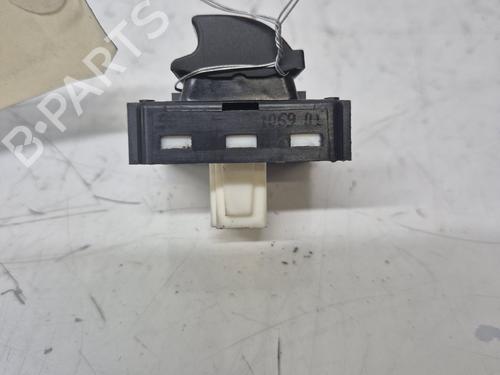 Used Left front window switch Left front window switch CITROËN C4 CACTUS 1.5 BlueHDi 100 (102 hp) 36242207 36242207