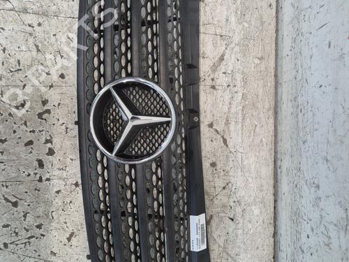 Used Grille MERCEDES-BENZ VITO / MIXTO Van (W639) 109 CDI (639.601, 639.603, 639.605) (88 hp) 29293781