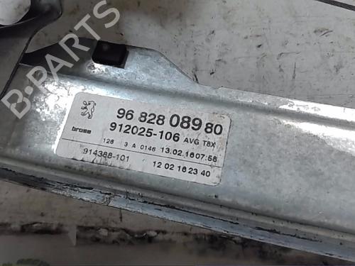 Front left window mechanism PEUGEOT 5008 (0U_, 0E_) 1.6 BlueHDi 120 | BP29962918C22
