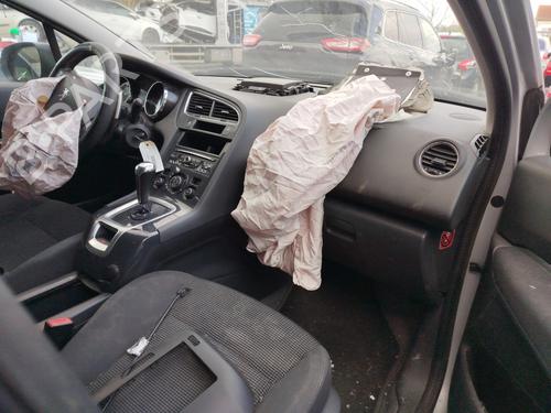 Front left window mechanism PEUGEOT 5008 (0U_, 0E_) 1.6 HDi | BP31054747C22 