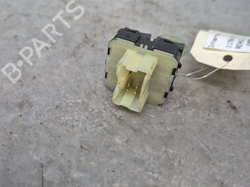 Pulsantiera anteriore sinistra RENAULT CLIO IV (BH_) 1.5 dCi 90 | BP30798110I27