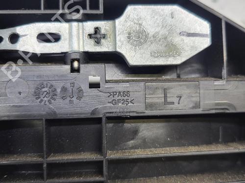 front-left-exterior-door-handle-nissan-juke-f15-2010-2011-2012-2013-2014-2015-2016-2017-2018-2019-37453612 main image