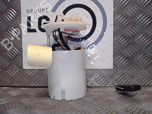 Used Fuel pump RENAULT TALISMAN Grandtour (KP_) 1.3 TCe 160 (KPNC) (160 hp) 14555958