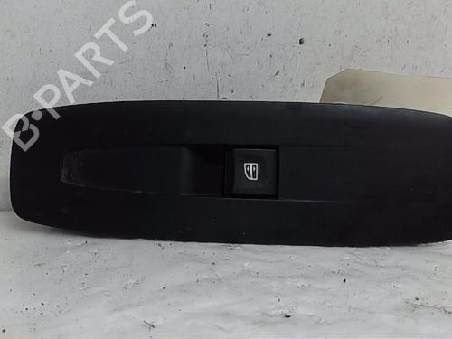 Used Right front window switch RENAULT MEGANE IV Hatchback (B9A/M/N_) 1.2 TCe 130 (B9MR) (130 hp) 13832944