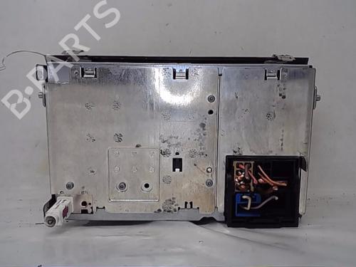 radio-seat-leon-1p1-20-tdi-1p1035186n87-2005-2006-2007-2008-2009-2010-2011-2012-2013-13844515 main image