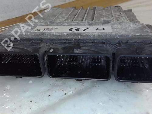 Used Engine control unit (ECU) NISSAN JUKE (F15) 1.5 dCi (110 hp) 19141815