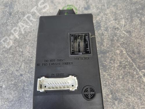 Sikringsdåse DACIA SANDERO [2008-2025]  30265221